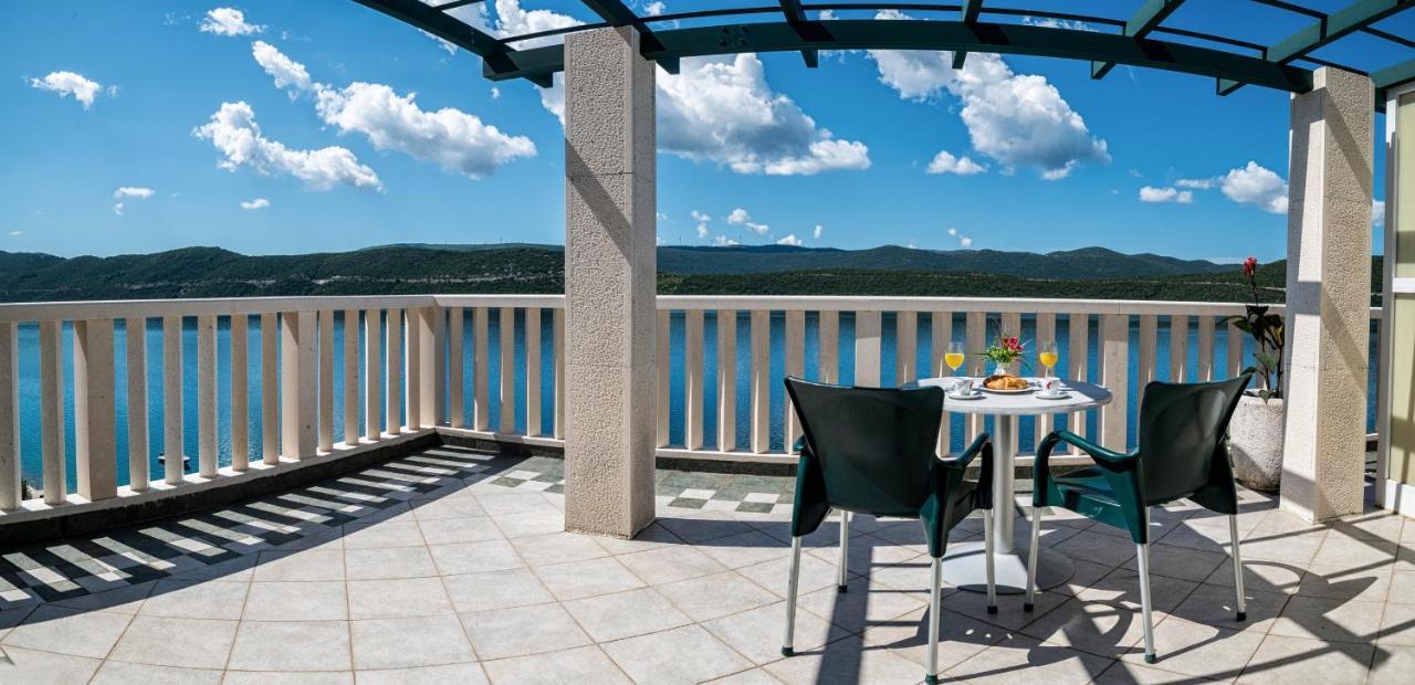 Hotel Posejdon Неум Екстер'єр фото