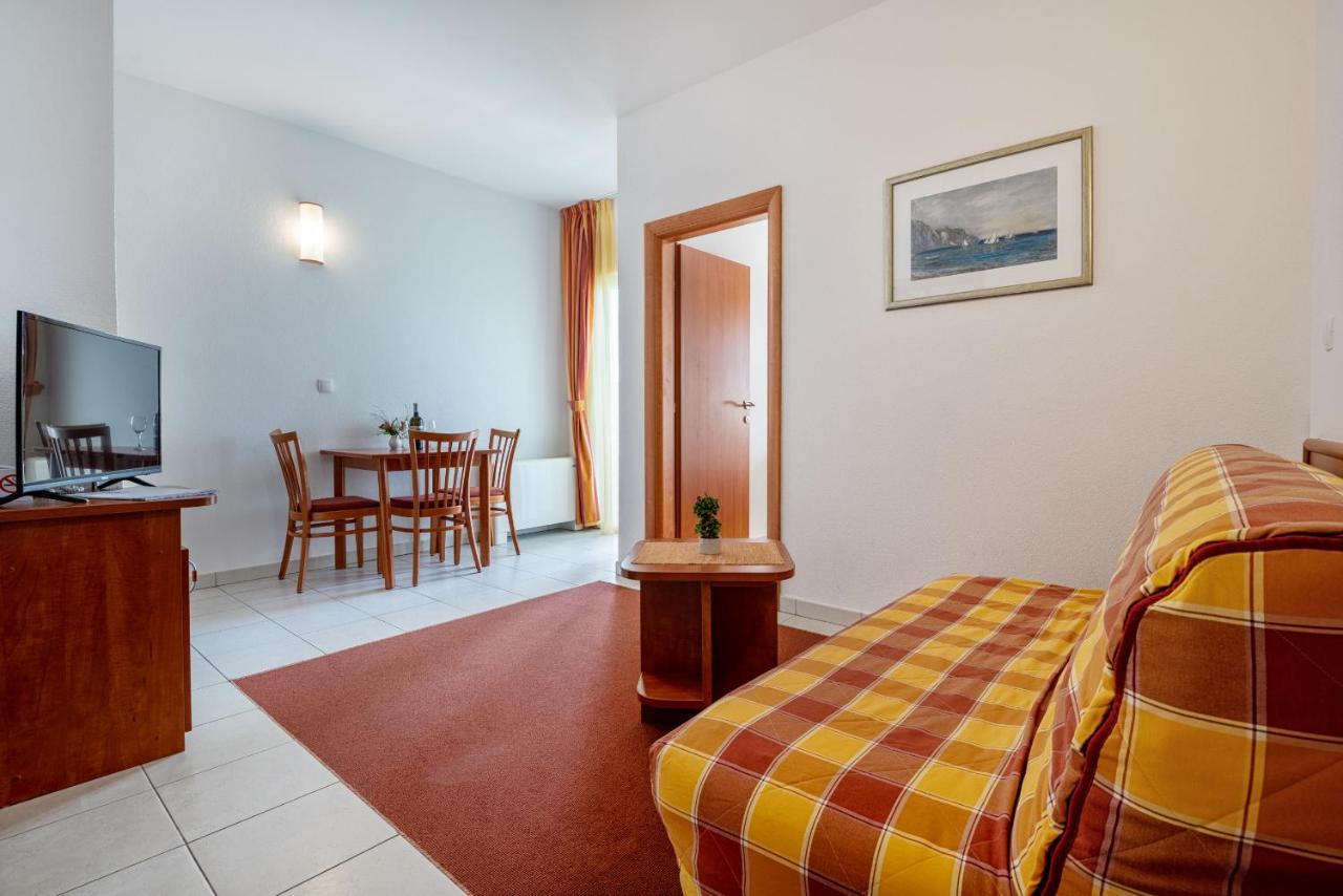 Hotel Posejdon Неум Екстер'єр фото