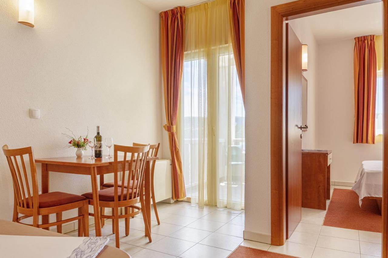 Hotel Posejdon Неум Екстер'єр фото