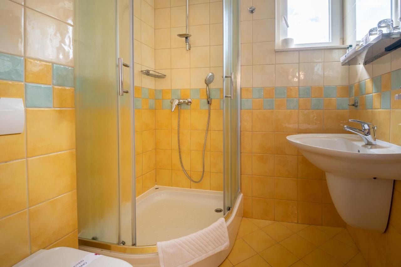 Hotel Posejdon Неум Екстер'єр фото